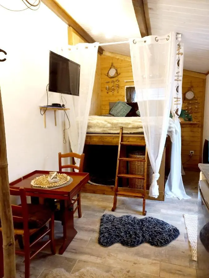 فيلا Petit Chalet Port De Saint Goustan أوري